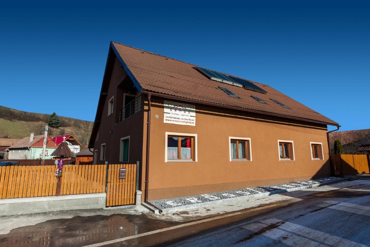Eross Kulcsoshaz Villa Lazarea Exterior photo