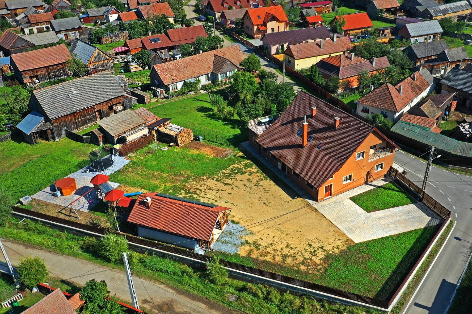 Eross Kulcsoshaz Villa Lazarea Exterior photo