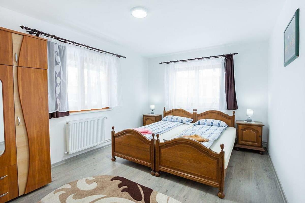 Eross Kulcsoshaz Villa Lazarea Exterior photo